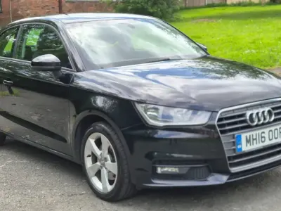 Używany Audi A1 Sport 2016 Czarny Hatchback