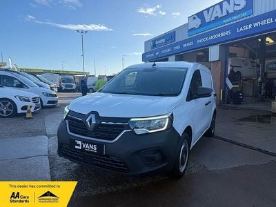 Used Renault Kangoo 94 HP (69 kW) 2023 Mineral white MPV