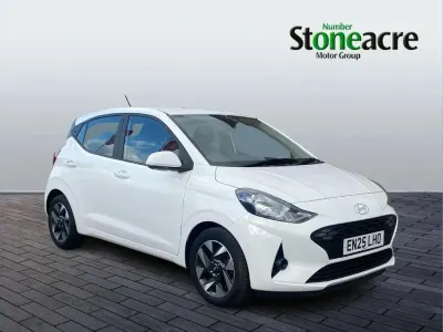 Used Hyundai i10 Advanced 63 HP (46 kW) 2025 White Hatchback
