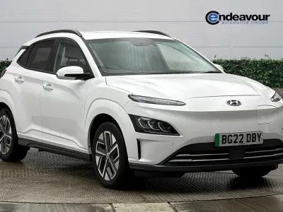 Used Hyundai Kona Premium 150 kW (204 HP) 2022 White SUV