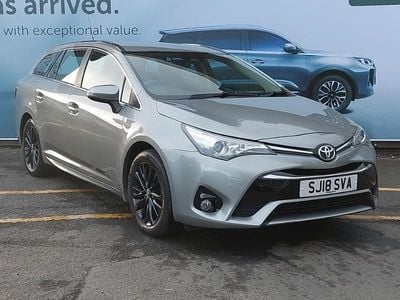 Usado Toyota Avensis Business Edition 147 CV (108 kW) 2018 Gris Familiar