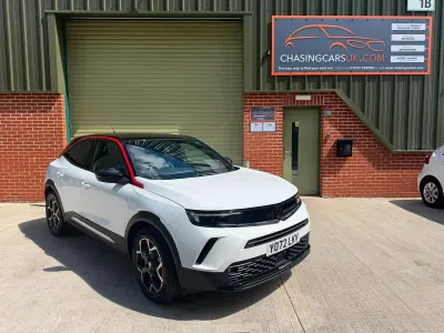 Used Vauxhall Mokka 100 kW (136 HP) 2023 White SUV