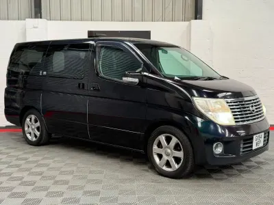 Used Nissan Elgrand 2022 Black/green