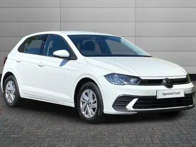 Used VW Polo Life 95 HP (69 kW) 2022 White Hatchback