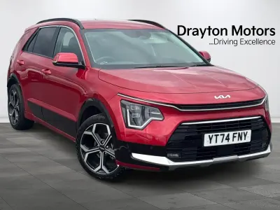 Used Kia Niro 127 HP (93 kW) 2024 Red SUV