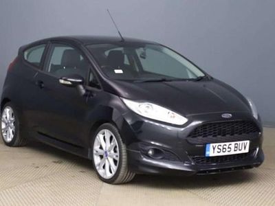 Used Ford Fiesta Zetec 125 HP (91 kW) 2015 Hatchback