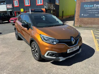 Usado Renault Captur Dynamique 90 HP (66 kW) 2018 Laranja SUV