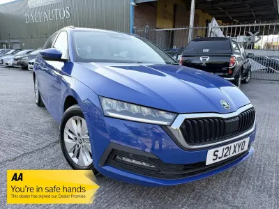 Used Skoda Octavia SE Technology 150 HP (110 kW) 2021 Blue Estate