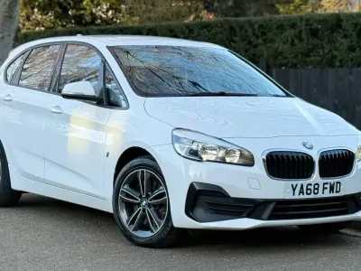 Begagnad BMW 225