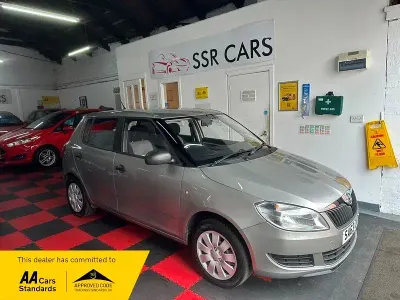 Gebraucht Skoda Fabia 60 PS (44 kW) 2013 Beige Kleinwagen