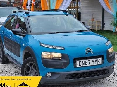 Used Citroën C4 Cactus Feel 82 HP (60 kW) 2017 Blue Hatchback