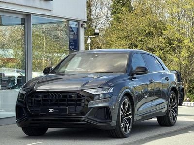 Used Audi Q8 Advanced 286 HP (210 kW) 2023 Grey SUV