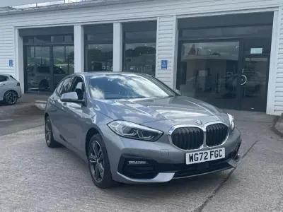 Used BMW 118 Sport Line 134 HP (98 kW) 2023 Grey Hatchback