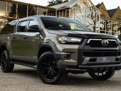 Used Toyota HiLux 201 HP (147 kW) 2021 Bronze Pickup