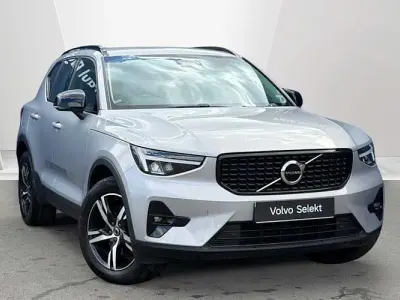 Used Volvo XC40 Plus 197 HP (144 kW) 2022 Silver SUV