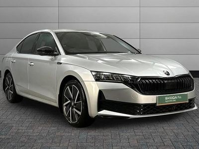 Used Skoda Octavia SportLine 147 HP (108 kW) 2025 Brilliant silver metallic Hatchback