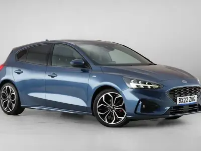 Used Ford Focus ST-Line X 120 HP (88 kW) 2021 Blue Hatchback