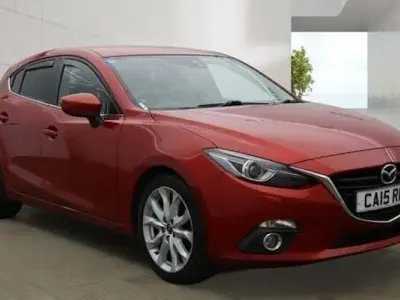 Used Mazda 3 Inclusive 165 HP (121 kW) 2015 Red Hatchback