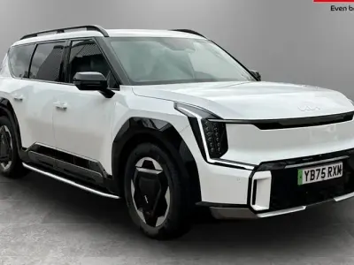 Used Kia EV9 GT-Line 281 kW (383 HP) 2026 White SUV