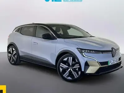 Used Renault Megane E-Tech 160 kW (218 HP) 2023 Grey/black Hatchback