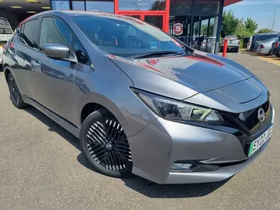 Used Nissan Leaf N-Connecta 110 kW (150 HP) 2022 Grey Hatchback