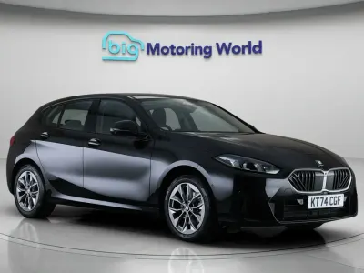 Begagnad BMW 120 Sport Line 154 HK (113 kW) 2025 Halvkombi
