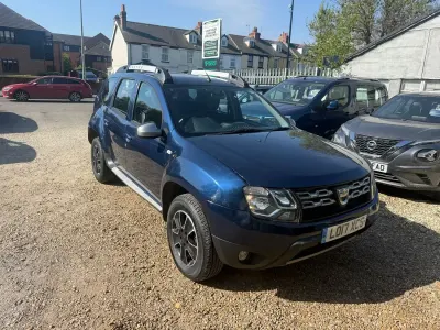 Begagnad Dacia Duster Prestige 110 HK (80 kW) 2017 Blå SUV