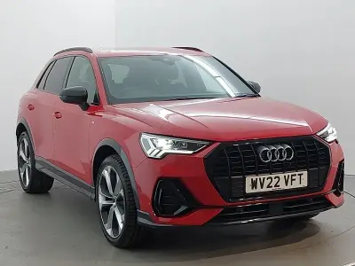 Used Audi Q3 Black Edition 150 HP (110 kW) 2022 Red SUV