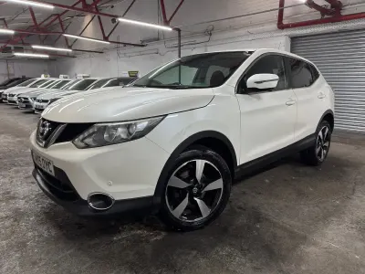 Used Nissan Qashqai N-TEC 110 HP (80 kW) 2015 White SUV