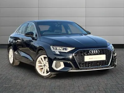 Usado Audi A3 Sport 147 HP (108 kW) 2022 Preto Sedan