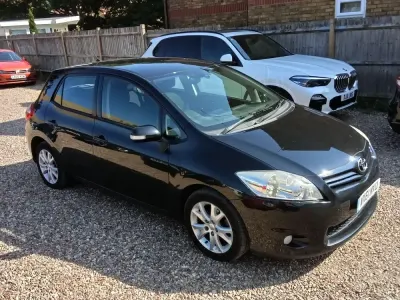 Used Toyota Auris