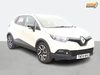 Used Renault Captur Dynamique 90 HP (66 kW) 2015 Cream SUV