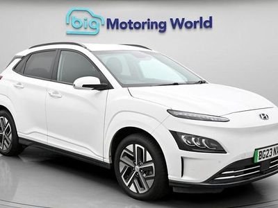 Gebraucht Hyundai Kona Premium 150 kW (204 PS) 2022 Weiß SUV
