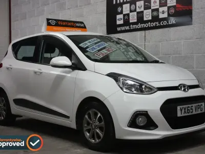 Używany Hyundai i10 Premium 83 KM (61 kW) 2015 Biały Hatchback