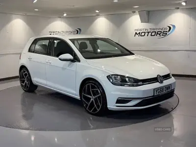 Used VW Golf VII SE 2018 White Hatchback