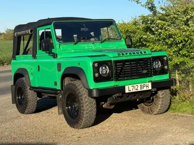 Used Land Rover Defender 1994 Green SUV