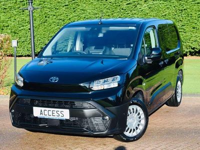 Black Used 2025 Toyota Proace MPV | £19,995 (Expensive)