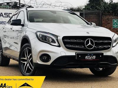 Used Mercedes GLA180 Urban 122 HP (89 kW) 2019 Silver SUV