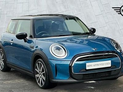 Used Mini Cooper Classic 134 HP (98 kW) 2022 Blue Hatchback