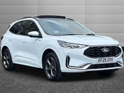 Used Ford Kuga ST-Line 243 HP (178 kW) 2025 Frozen white SUV