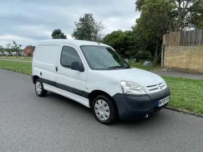 Gebraucht Citroën Berlingo 2008 Weiß Van / Kleinbus