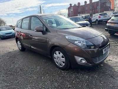 Used Renault Grand Scénic III Expression 110 HP (80 kW) 2011 Bronze MPV