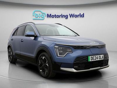 Used Kia e-Niro 147 kW (201 HP) 2024 Blue SUV