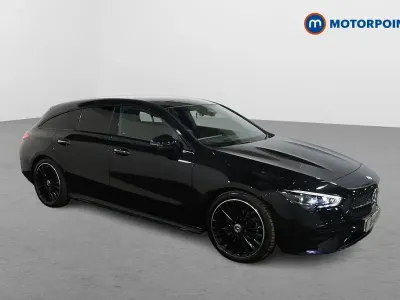 Usado Mercedes CLA220 AMG Line Premium Plus 190 HP (139 kW) 2024 Preto Sedan