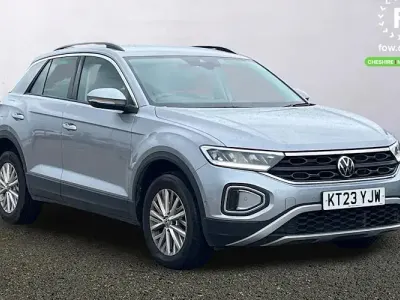 Used VW T-Roc Life 150 HP (110 kW) 2023 Silver SUV