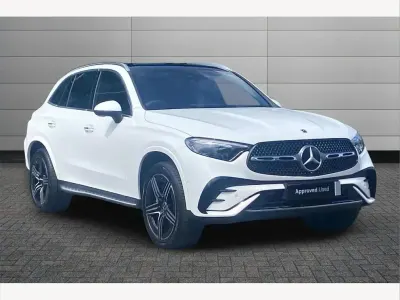 Used Mercedes GLC300e AMG Line Premium 308 HP (226 kW) 2025 White SUV