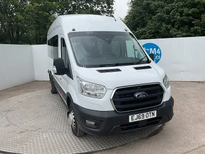Usado Ford Transit Trend 170 HP (125 kW) 2019 Branco