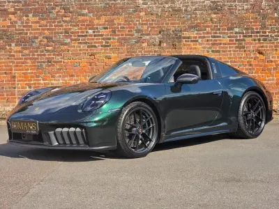New Porsche 992 532 HP (391 kW) 2026 Blue Cabriolet