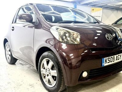 Toyota iQ