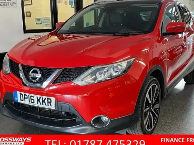 Used Nissan Qashqai Tekna 115 HP (84 kW) 2016 Red SUV